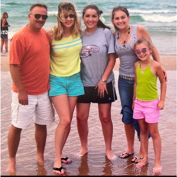 Meet your Posher, Maureen - Picture 2 of 6